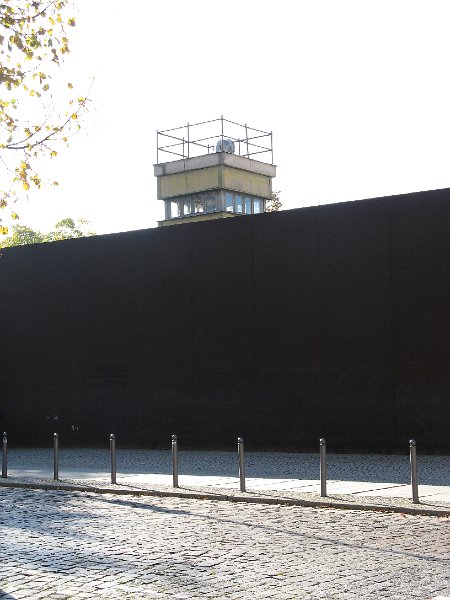 IMG_3684.JPG - Bernauer Strasse, Berlin Wall Memorial