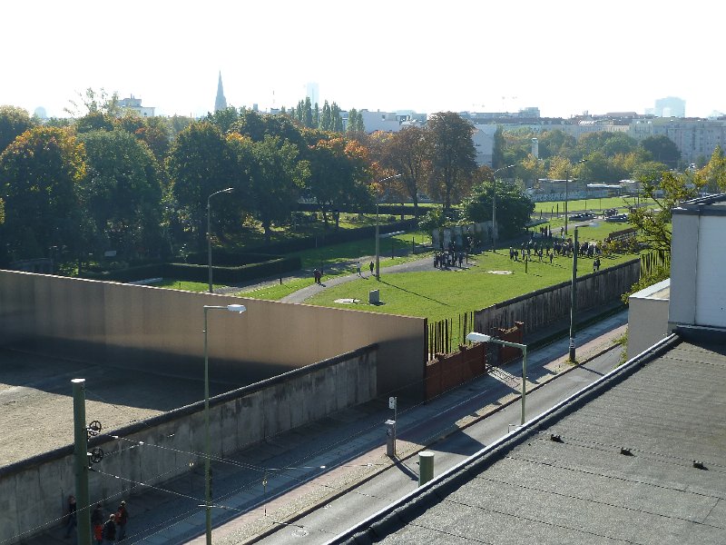 P1080896.JPG - Bernauer Strasse, Berlin Wall Memorial