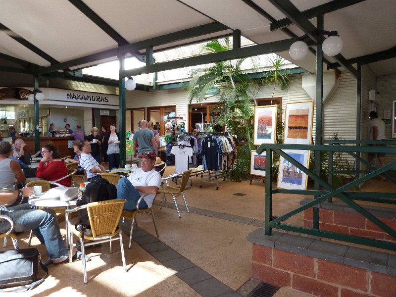 P1060259.JPG - Broome Airport