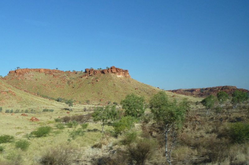 P1050940a.JPG - Between Hall Creek and Fitzroy Crossing