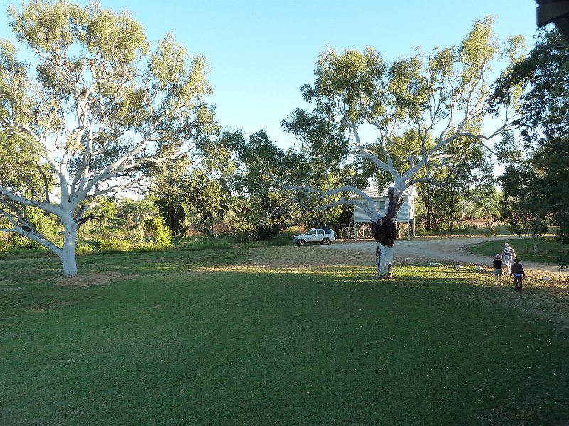 P1060052.JPG - Fitzroy River Lodge