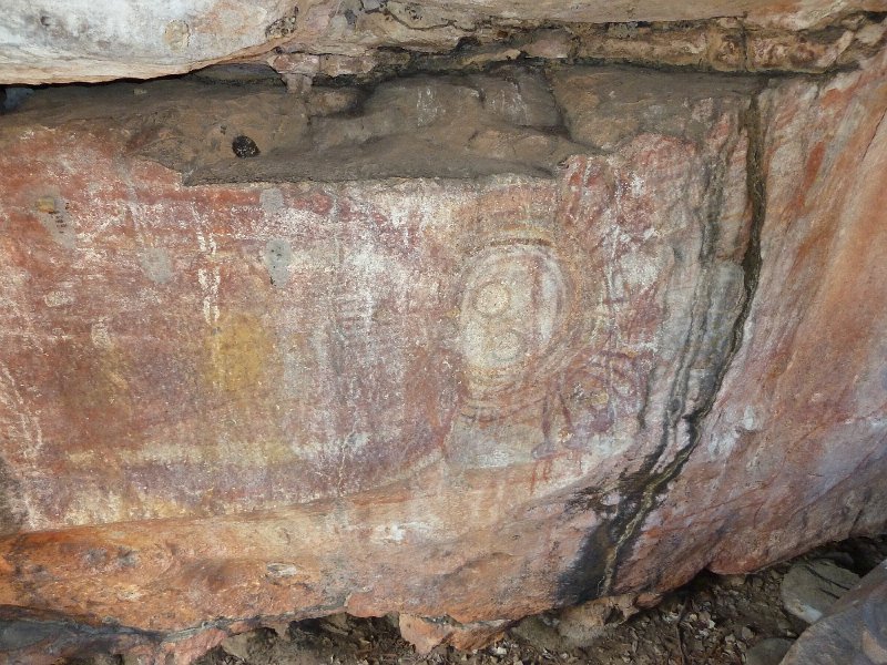 P1040705.JPG - Aboriginal rock art site