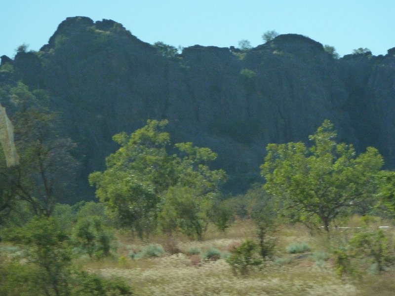 P1040434.JPG - East from Derby on Gibb River Road