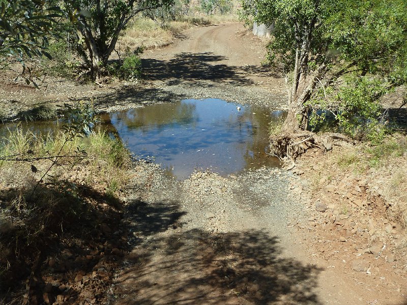 P1040481.JPG - On road to Mornington Wildlife Sanctuary