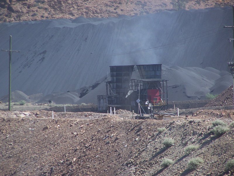 100_0829.JPG - Mt Isa mine