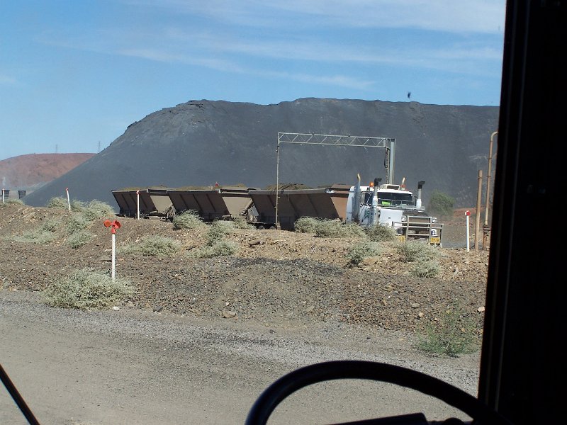 100_0836.JPG - Mt Isa mine