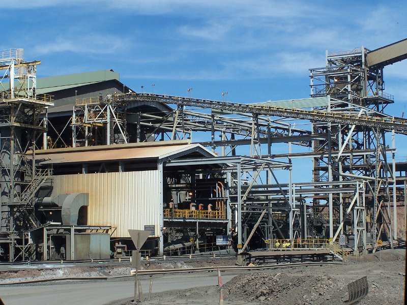 100_0860.JPG - Mt Isa mine