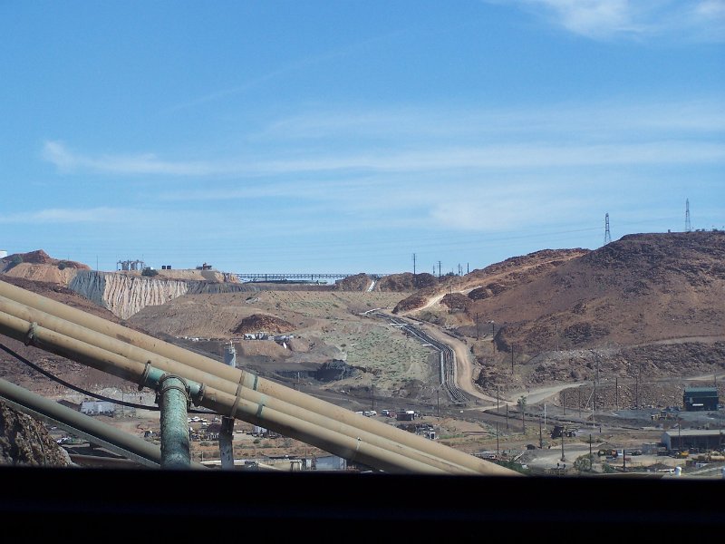 100_0875.JPG - Mt Isa mine