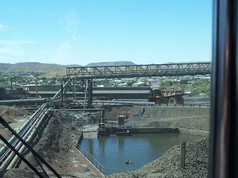 100_0881.JPG - Mt Isa mine