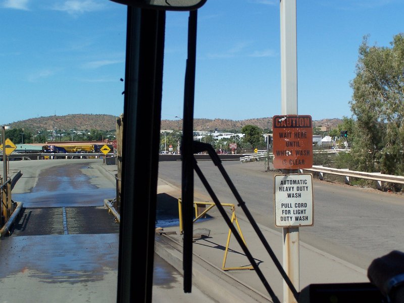 100_0926.JPG - Mt Isa mine