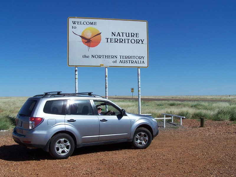 100_0957.JPG - NT border near Camooweal, Qld