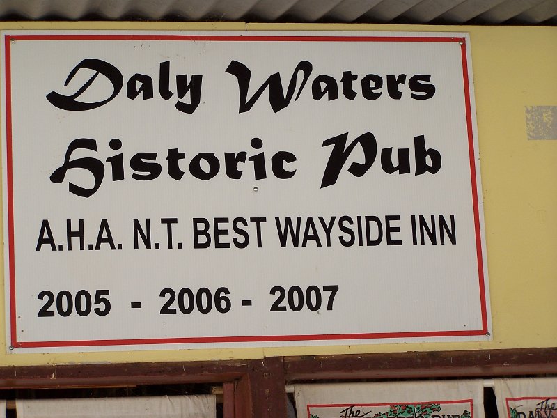 100_1061.JPG - Daly Waters