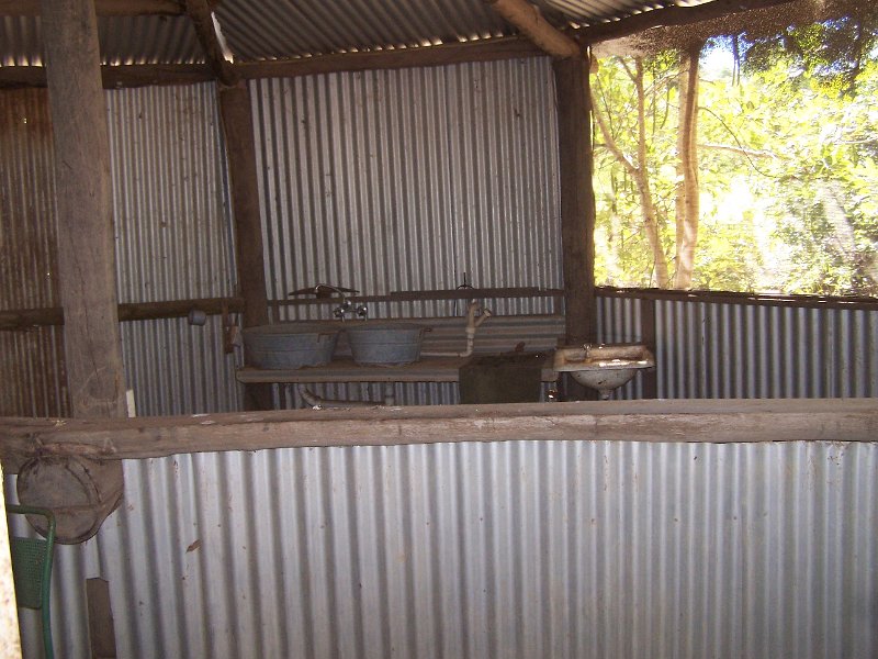 100_1234.JPG - Mataranka Homestead