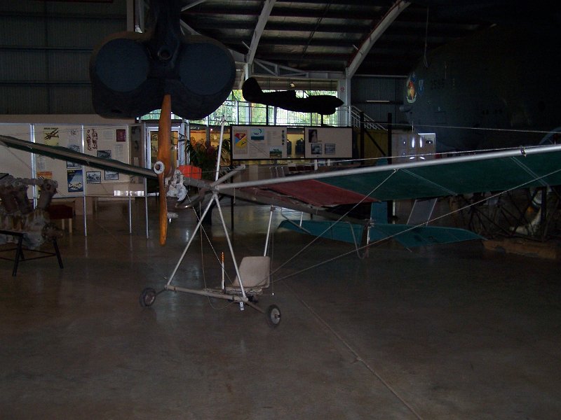 100_1473.JPG - Darwin: Aviation Heritage Centre