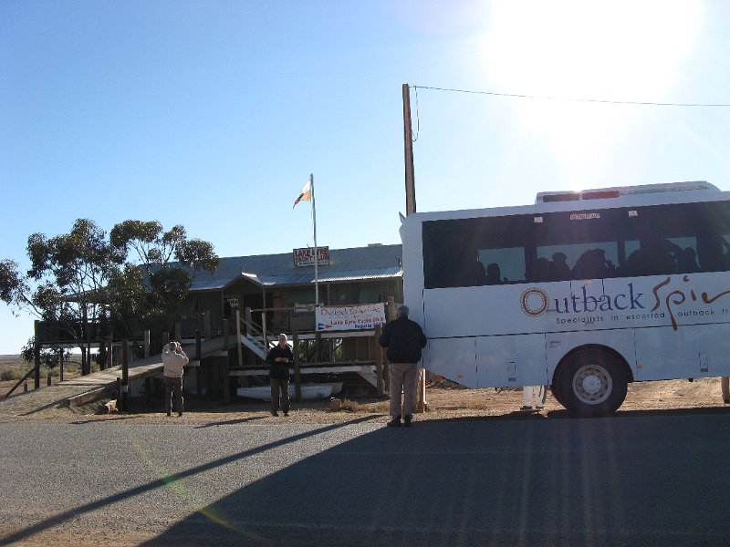 img_01977.jpg - Lake Eyre Yacht Club