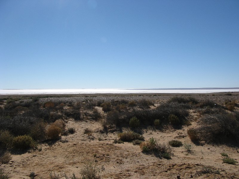 img_01982.jpg - Lake Eyre