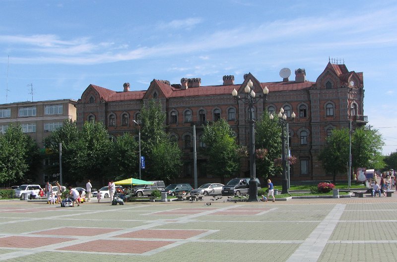 img_2950.jpg - Khabarovsk - main square