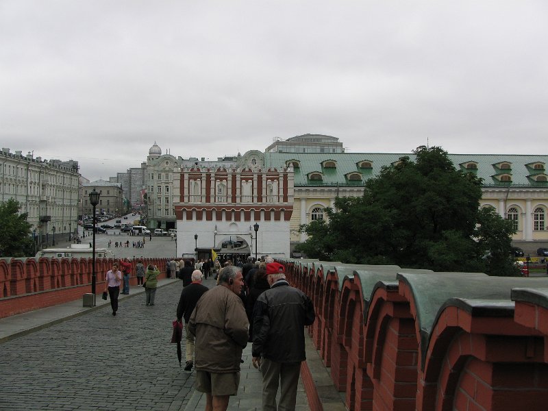 img_4859.jpg - Leaving Kremlin