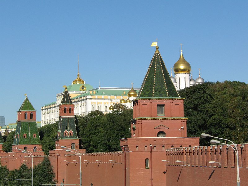 img_4985.jpg - Kremlin wall