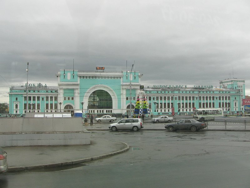 img_4159.jpg - Novosibirsk railway station