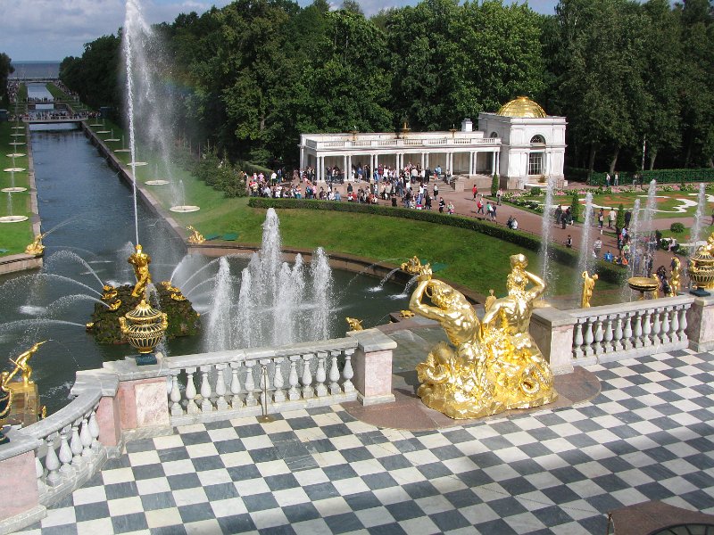 img_5142.jpg - Peterhof castle