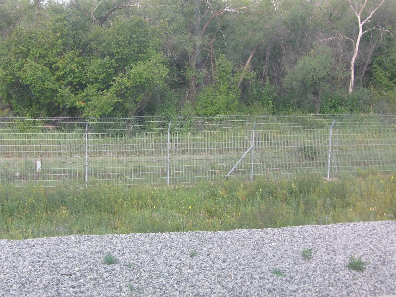 img_3402.jpg - Fence at Russian side of Mongolian border