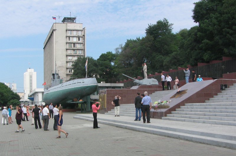 img_2675.jpg - Vladivostok waterfront