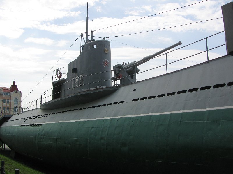 img_2724.jpg - Vladivostok - submarine monument