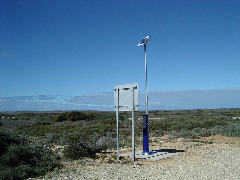 imgp4938.jpg - Nullarbor Plain