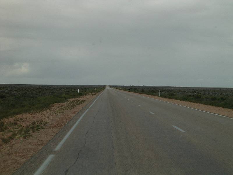 imgp4948.jpg - Nullarbor Plain