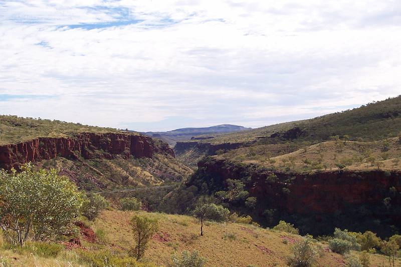 100_1065.jpg - Munjini Gorge