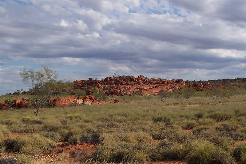 100_1111.jpg - Heading back to Port Hedland from Karijini