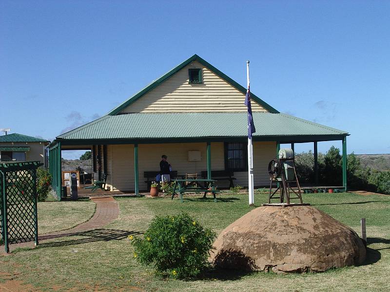 imgp4130.jpg - Museum at One Mile Jetty, Carnarvon