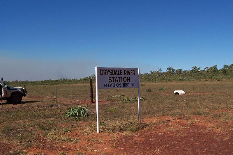 100_0679.jpg - Drysdale River Station