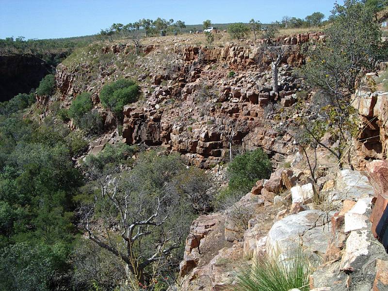 imgp2787.jpg - The Grotto