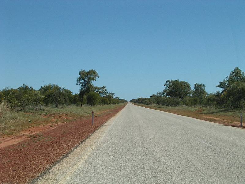 imgp3129.jpg - On road from Derby to Broome