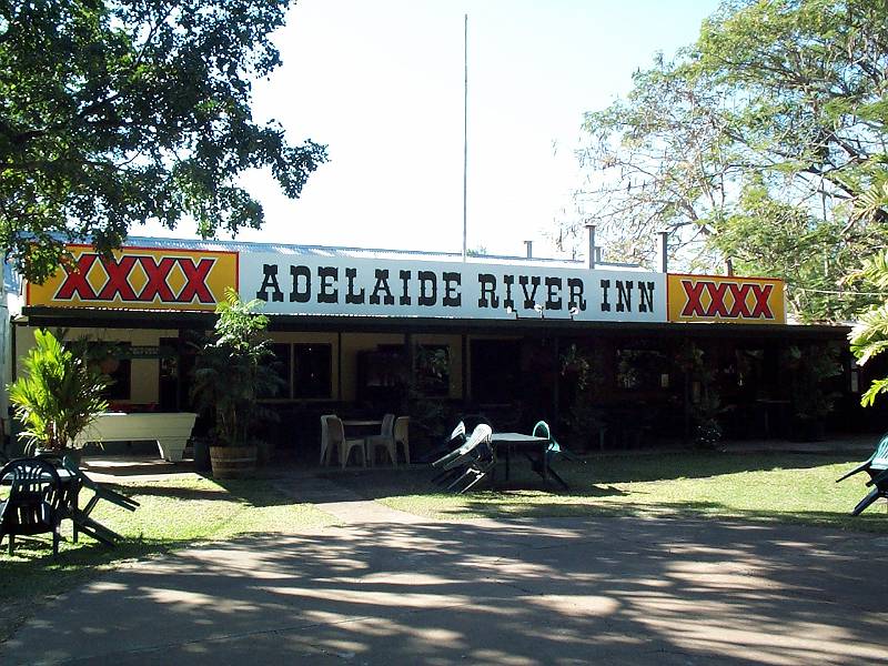 dcp_1292.jpg - Adelaide River Inn