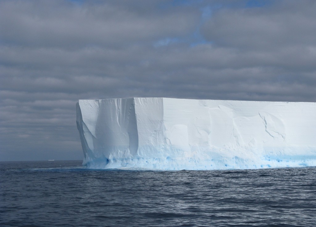 Iceberg, 2 Feb 2012, 09:30