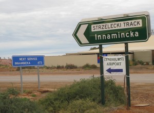 Strzelecki Track signs, Lyndhurst