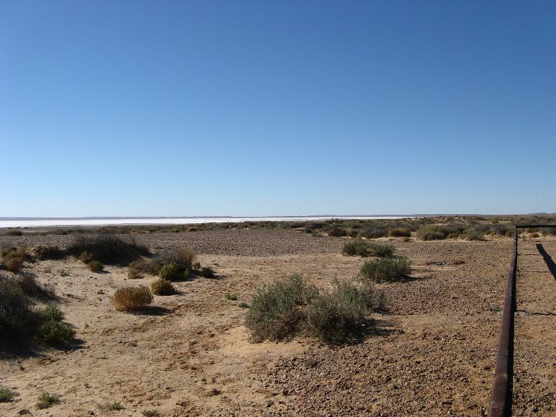 img_01984.jpg - Lake Eyre