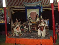 Folk music group