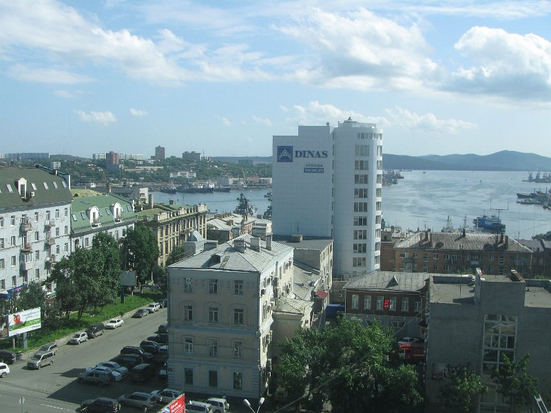 img_2519.jpg - Vladivostok - view from Hyundai Hotel
