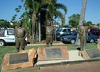 Monument to pearlers, Broome