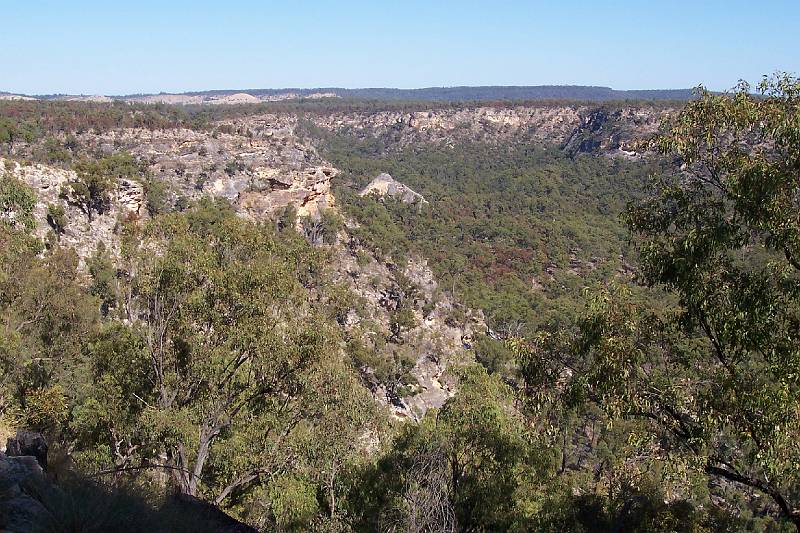 100_1530.jpg - Isla Gorge, Queensland