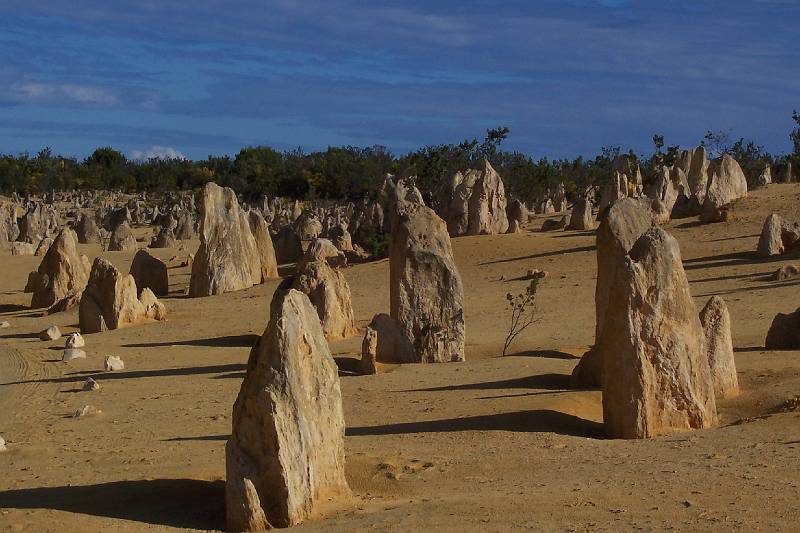 100_1383.jpg - The Pinnacles