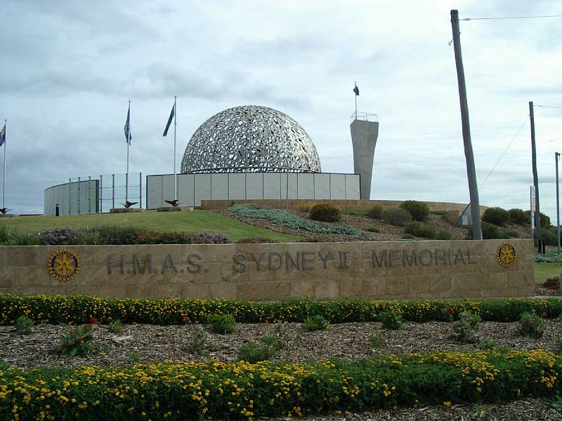 imgp4606.jpg - Geraldton - HMAS Sydney memorial