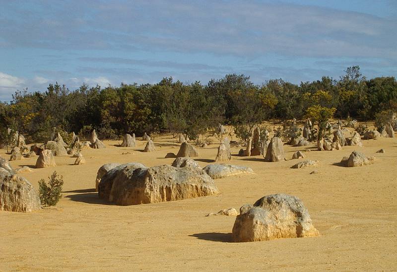 imgp4637.jpg - The Pinnacles