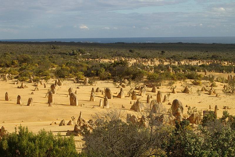 imgp4665.jpg - The Pinnacles